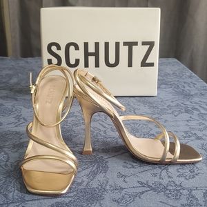 Schutz Polaina Sandal